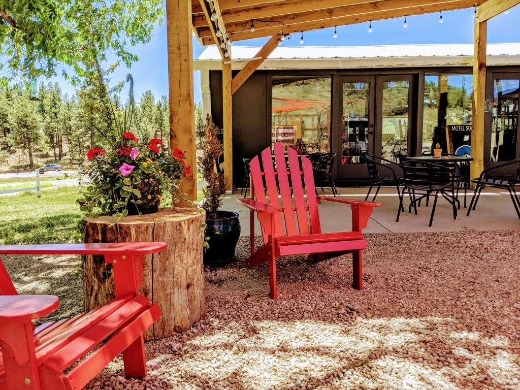 Why You Should Book a Colorado Motel This Summer (Safety Is Only One of the Reasons)