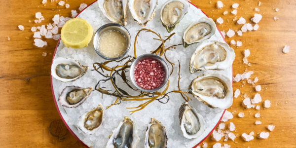 How to Prepare Oysters at Home Like a Michelin-Starred Chef