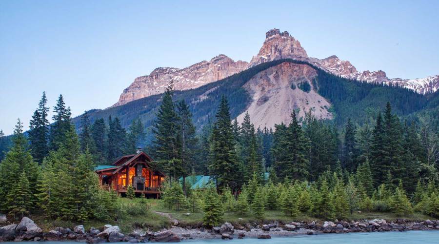 cathedral-mountain-lodge-yoho-national-park-b-c