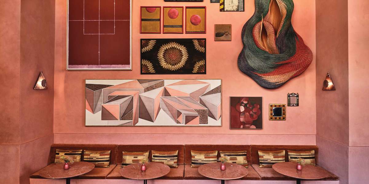 Dahlia Cocktail Bar Tables