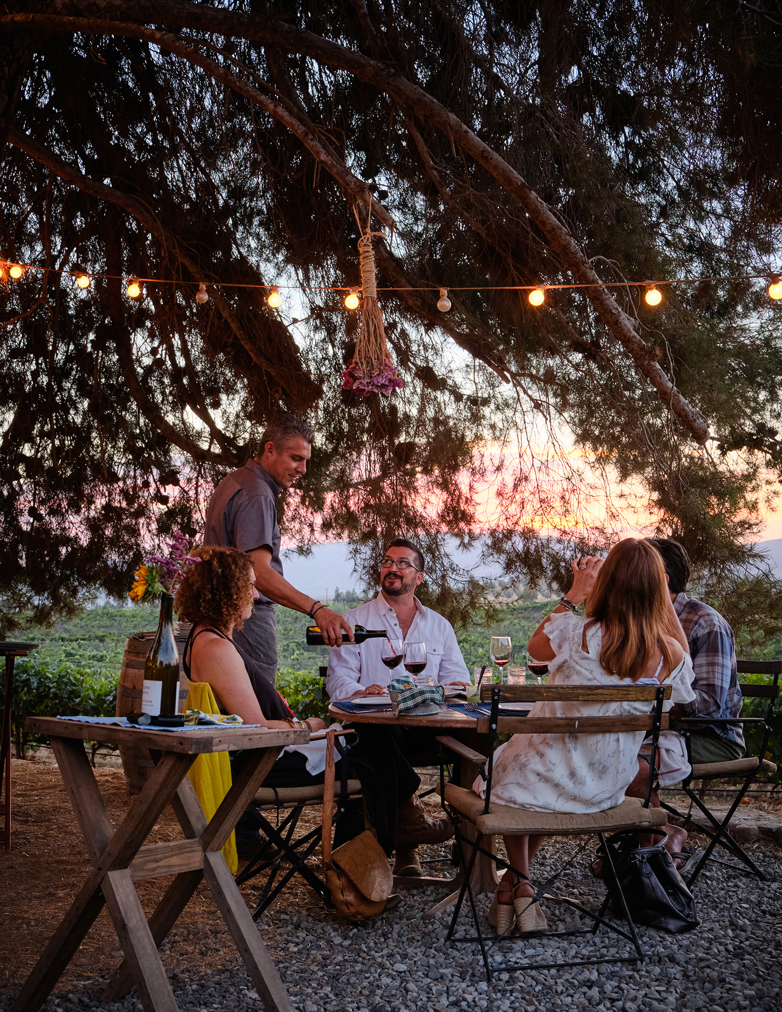 Deckman's Outdoor Dining