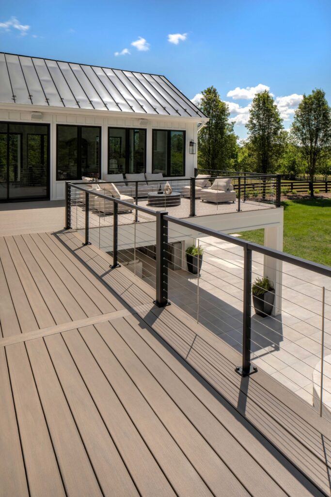 Trex L-Shaped Deck with Signature X-Series Cable Railing and Transcend Lineage Composite Decking