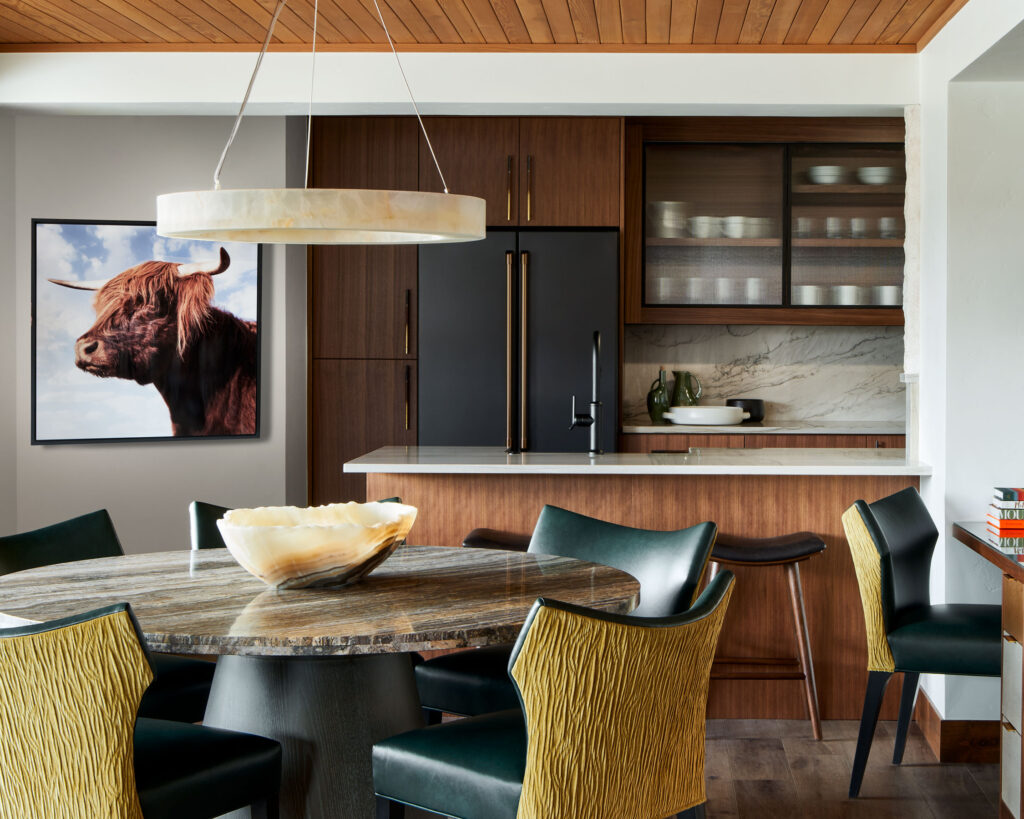 Dining Room in Colorado Ski Condo by Rumor Design