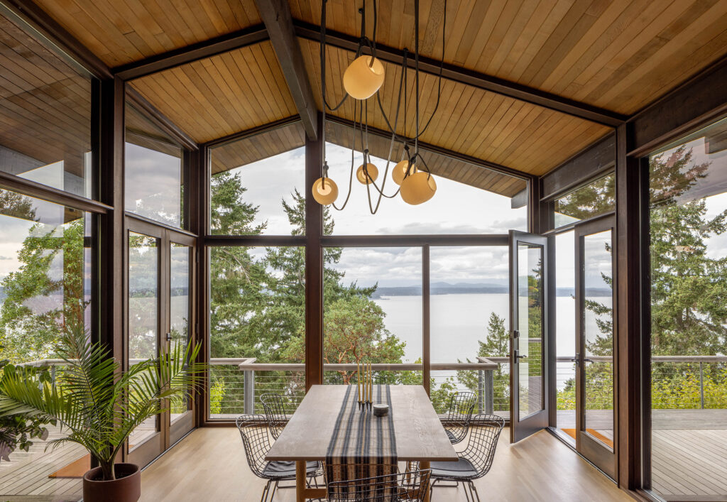 Dining Area in Seattle House by SHED