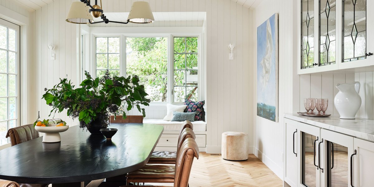 Dining Room in Former Hunting Lodge by JL Interior Design