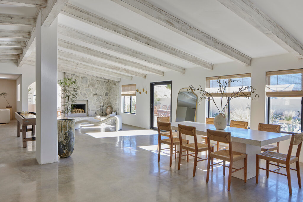 Dining Table in Gorman Road House by Tanya Stone