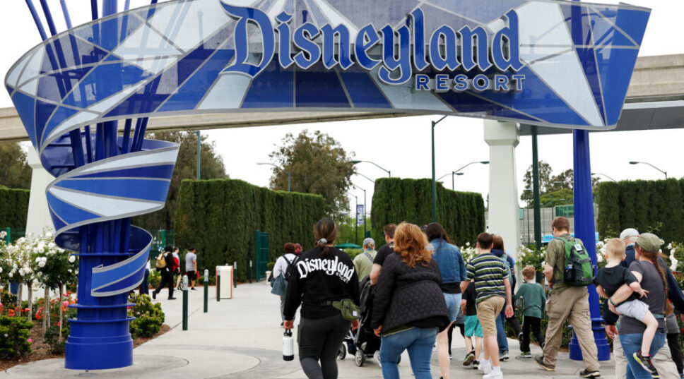 6 Ways You Can Score Discounts on Your Next Disneyland Trip