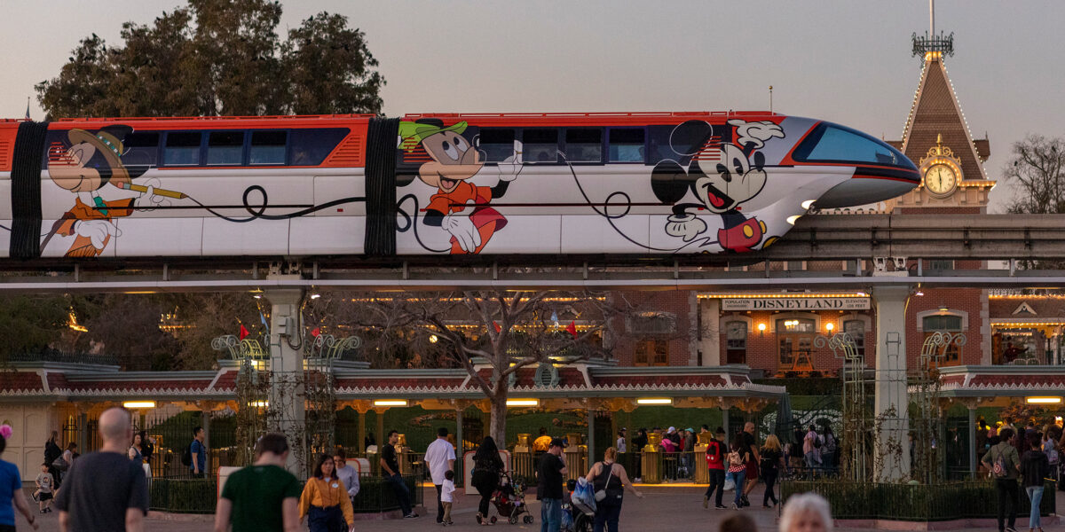 Disneyland Monorail