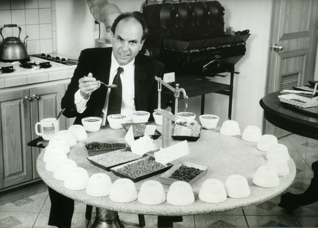 Pedro Gaviña Cupping