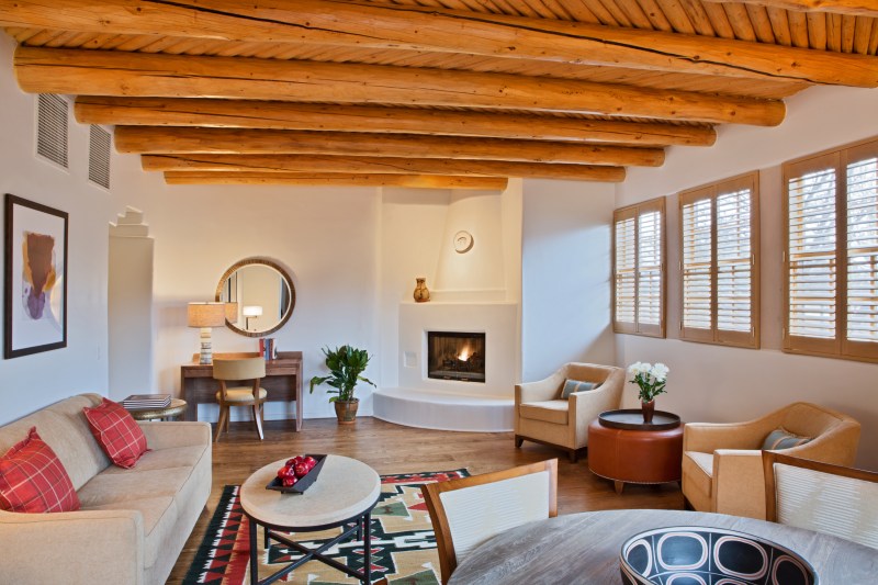 Rosewood Inn of the Anasazi