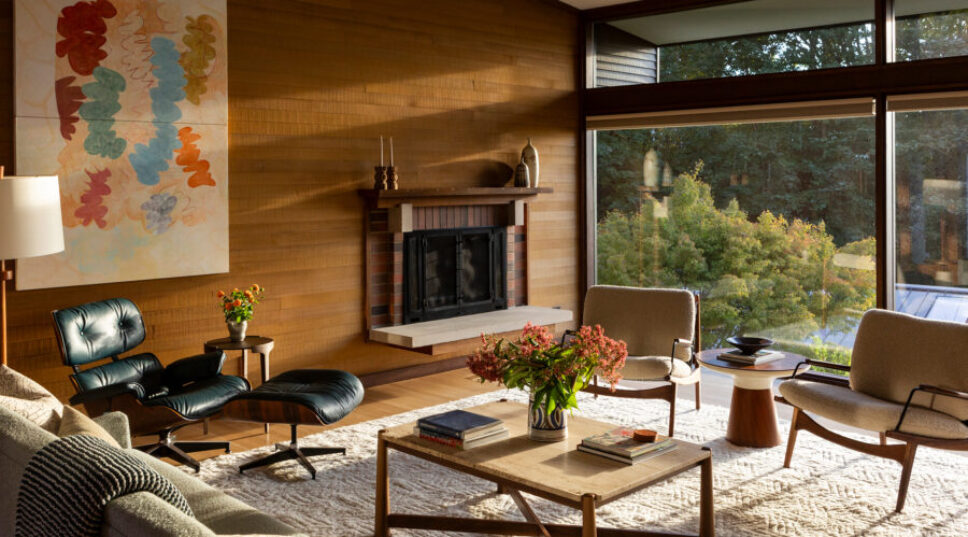 This Mid-Century Modern Seattle Home Makes You Feel Like You’re in a Treehouse