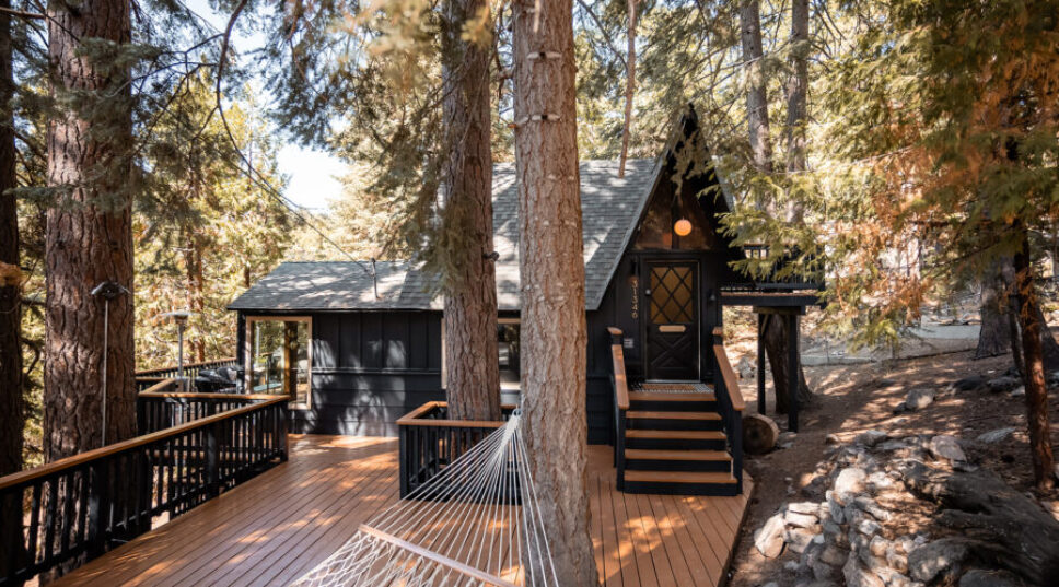 This Cozy A-Frame Cabin Is the Dreamiest Mid-Century Escape