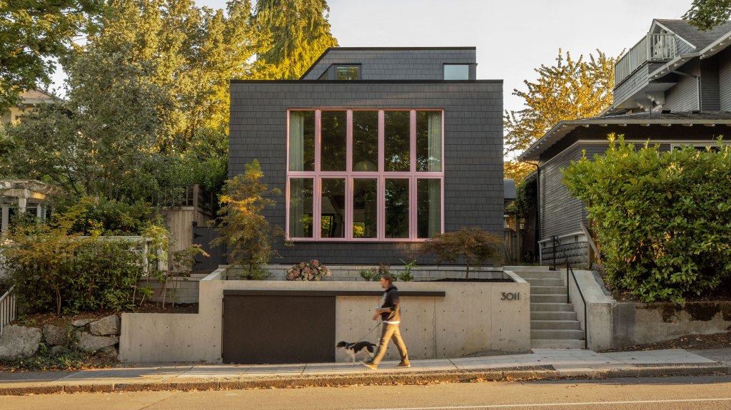 This Striking, Compact Home Used to Be an Art Studio