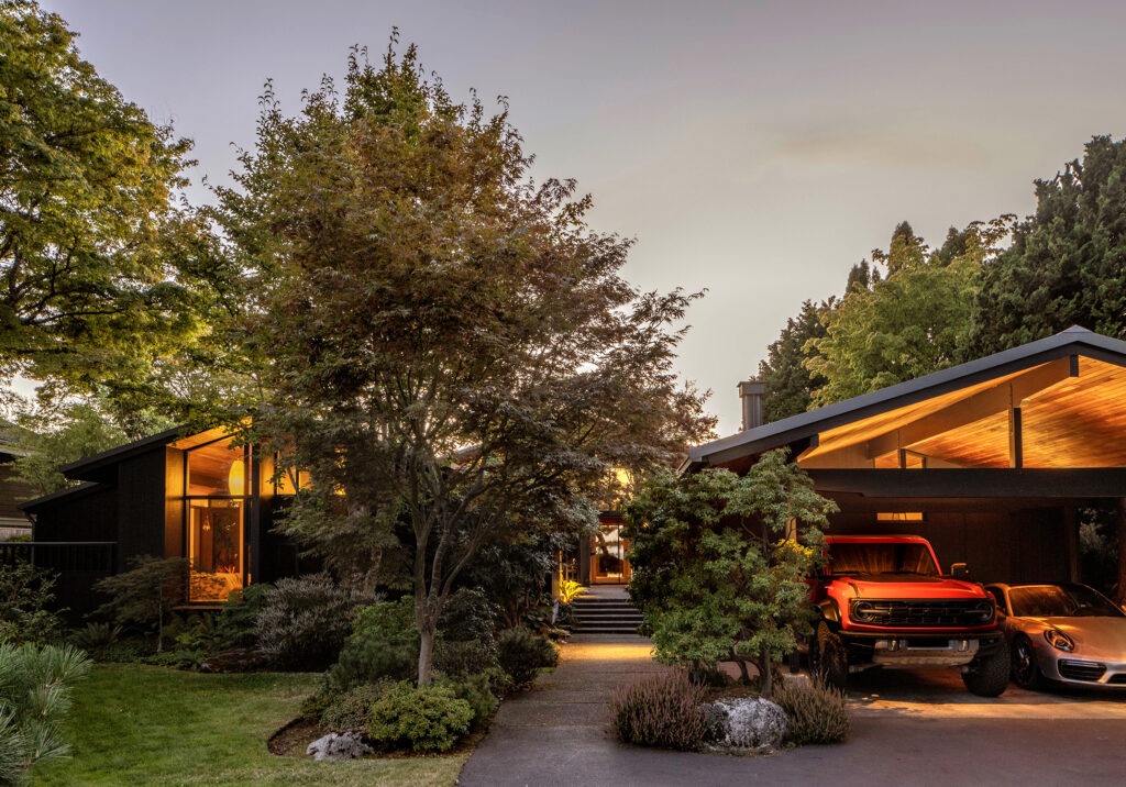 Exterior of Seattle House by SHED