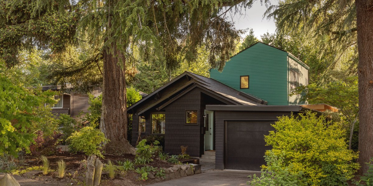 A Century-Old Seattle Home Was Designed to Embrace Its Eccentricities