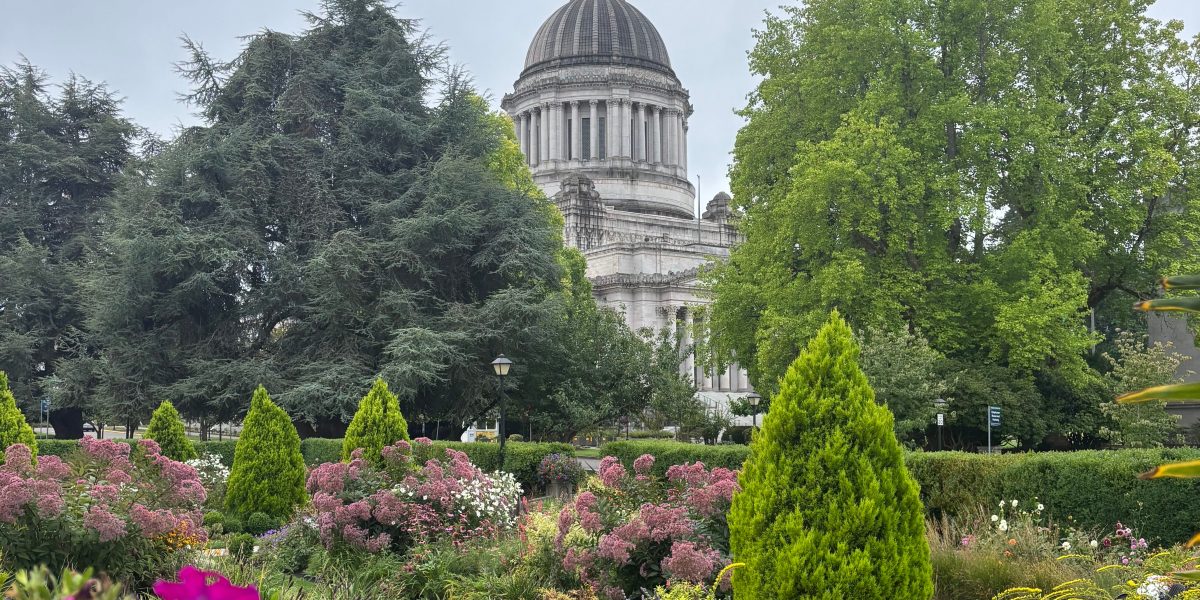 This Coastal City in Washington Is a Hidden Gem–Here’s What to Do When You’re There