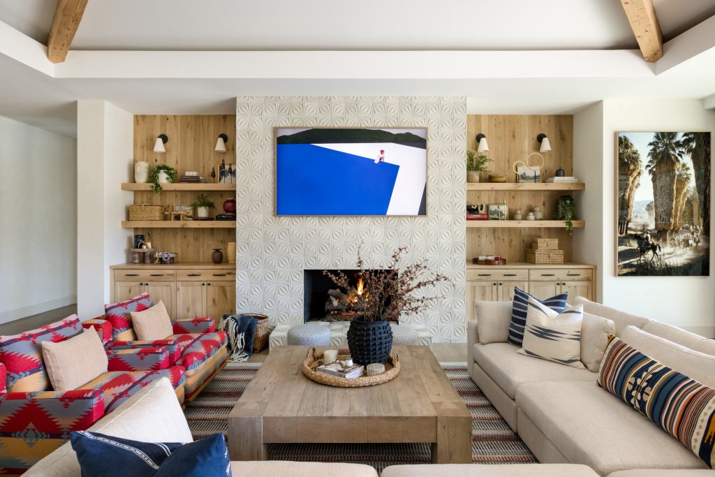 Inside an Indian Wells Home That's a Modern Take on Hacienda Style