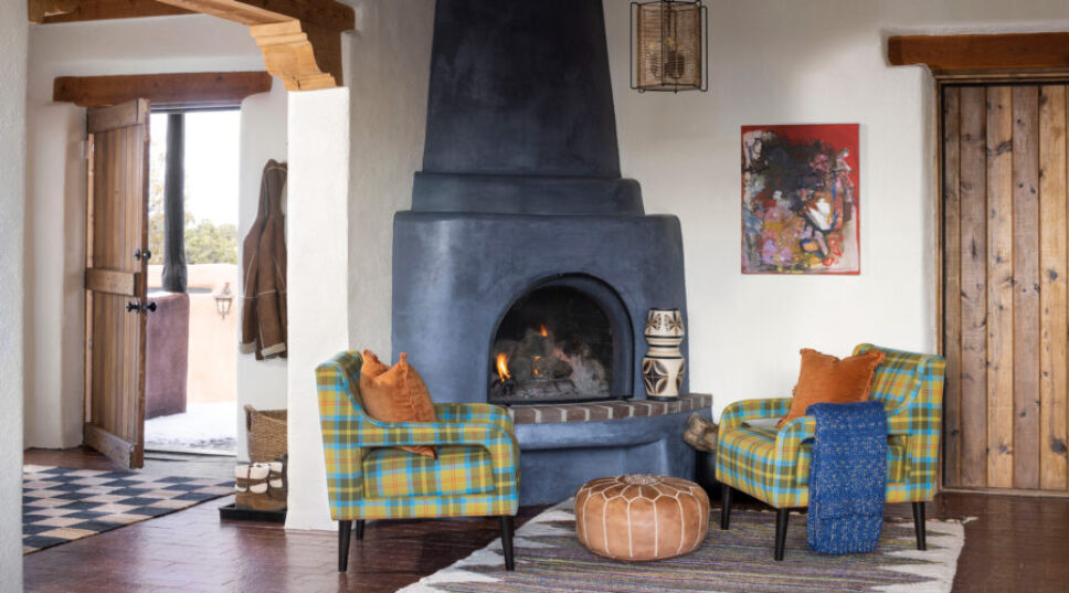 A Santa Fe Home Leans into Classic Southwestern Style (but with a Twist)