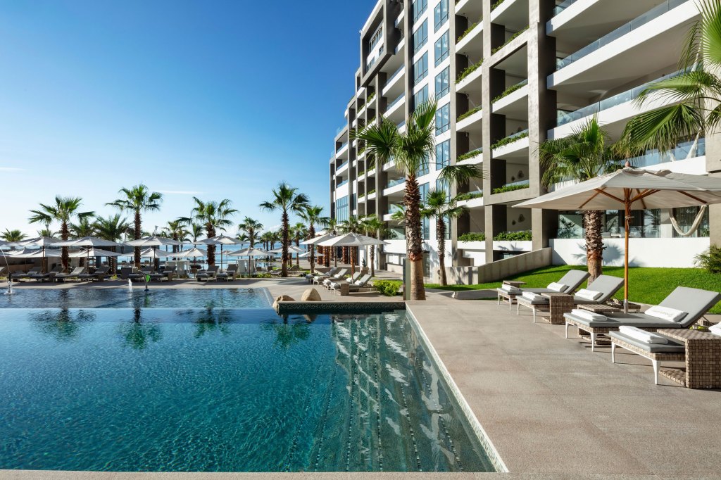 Are All-Inclusive Resorts Worth It? 5 Questions You Should Always Ask Yourself Before Booking