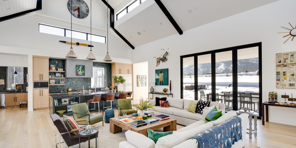 Great Room in Stephanie Hunt Park City Home