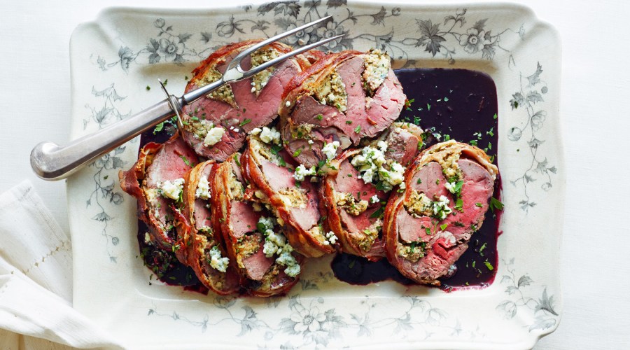 Gorgonzola-Stuffed Beef Tenderloin with Port Wine Sauce (1213)