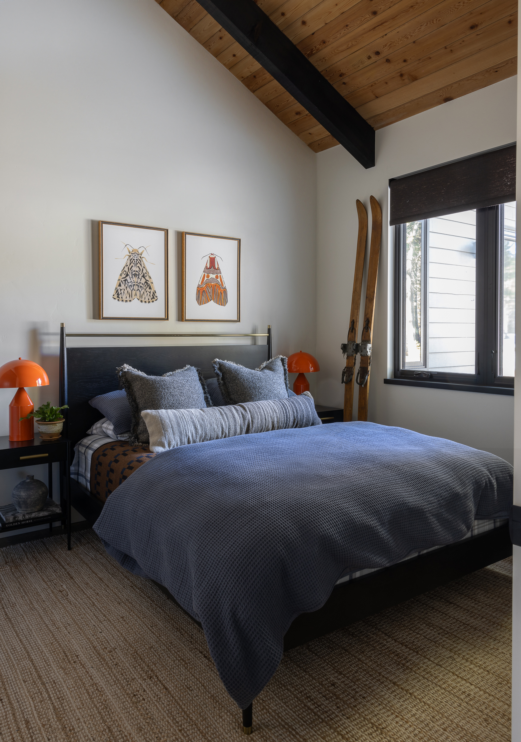 Guest Room in Black Butte Ranch House by Cloud Houz