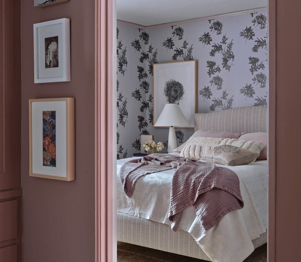Hallway Bedroom in Jennifer Miller Silver Lake House
