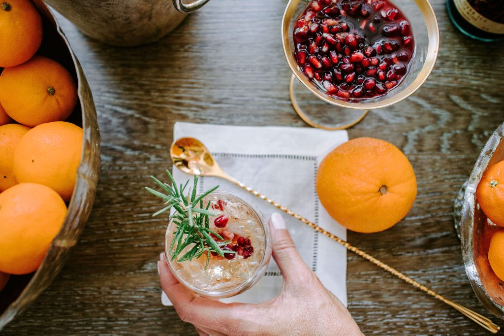 The Bubbly Cocktails We’re Definitely Drinking This Awards Season