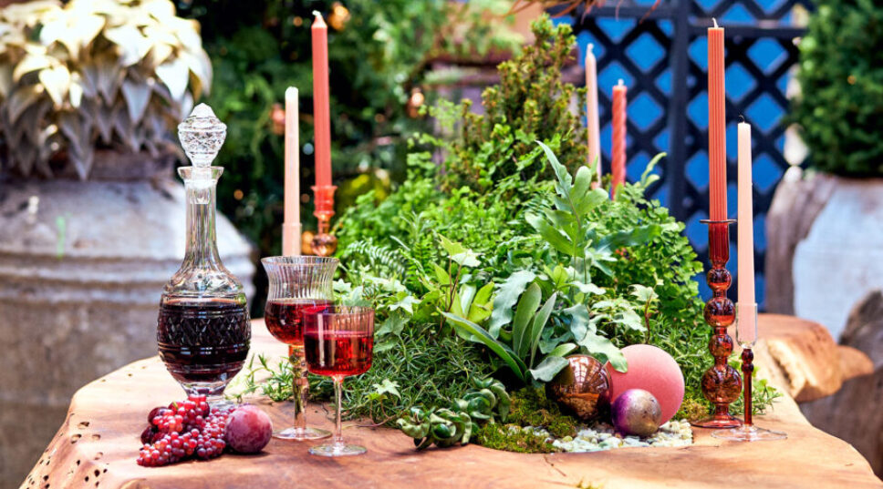 This Design Trick Will Transform Your Holiday Table