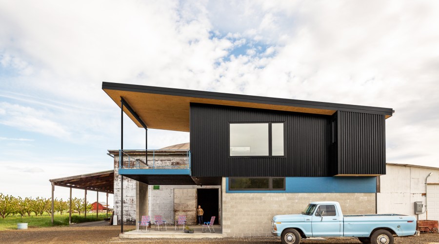 An Unloved Building on an Apple Farm Gets Its Second Wind As a Cool, Creative Weekend Retreat