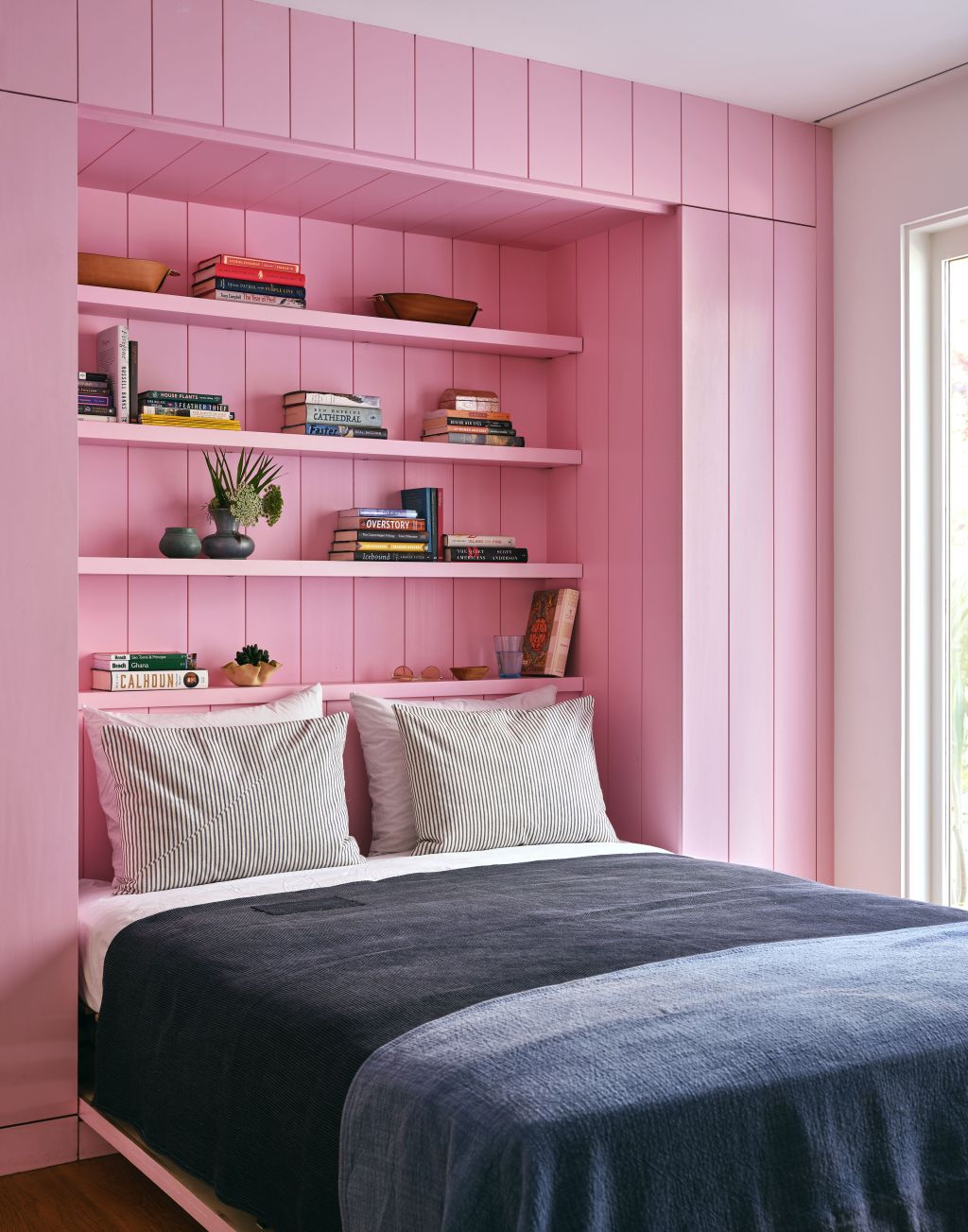 Murphy Beds Are Having a Moment. How You Can Incorporate the Design Hack