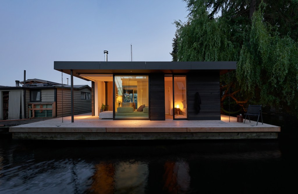 Don't Call It a House Boat: A Seattle Architect Pours Big Ideas into a Tiny, Award-Winning Floating Home