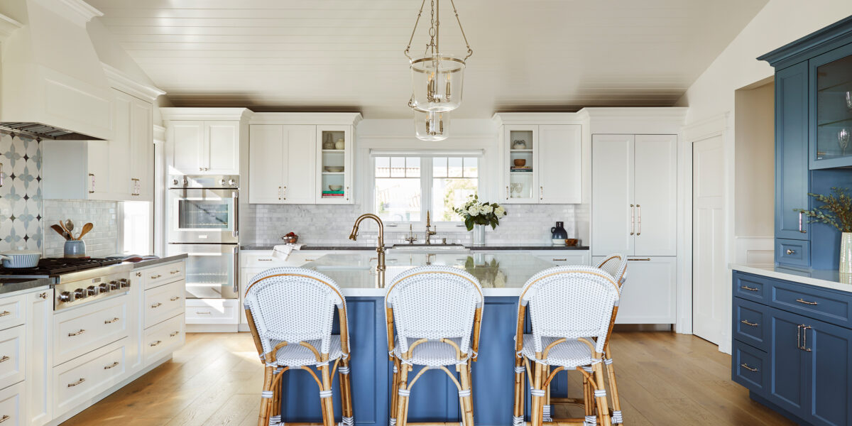 Kitchen by Christine Vroom Interiors