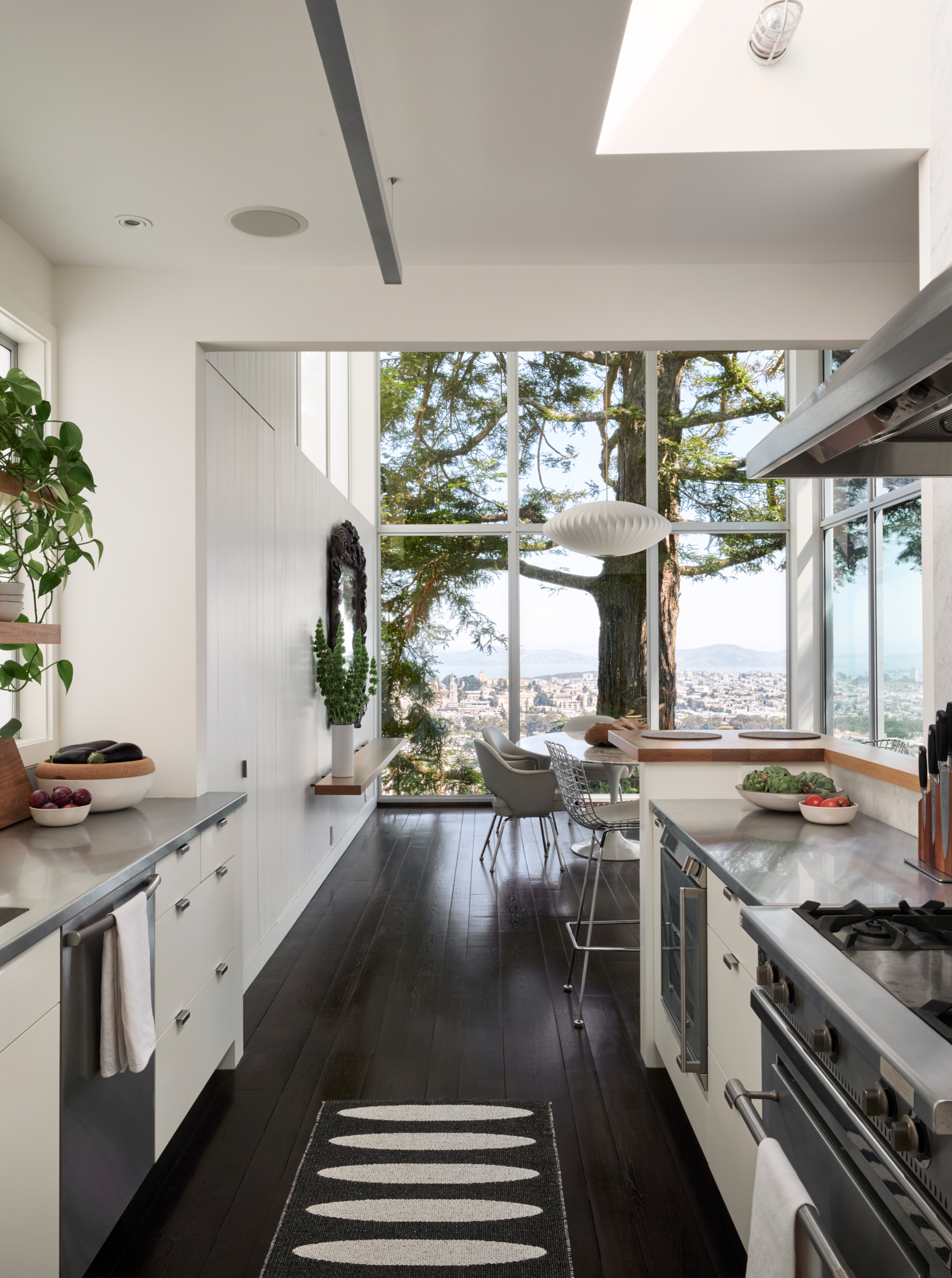 Kitchen in SF Ranch House by MDA