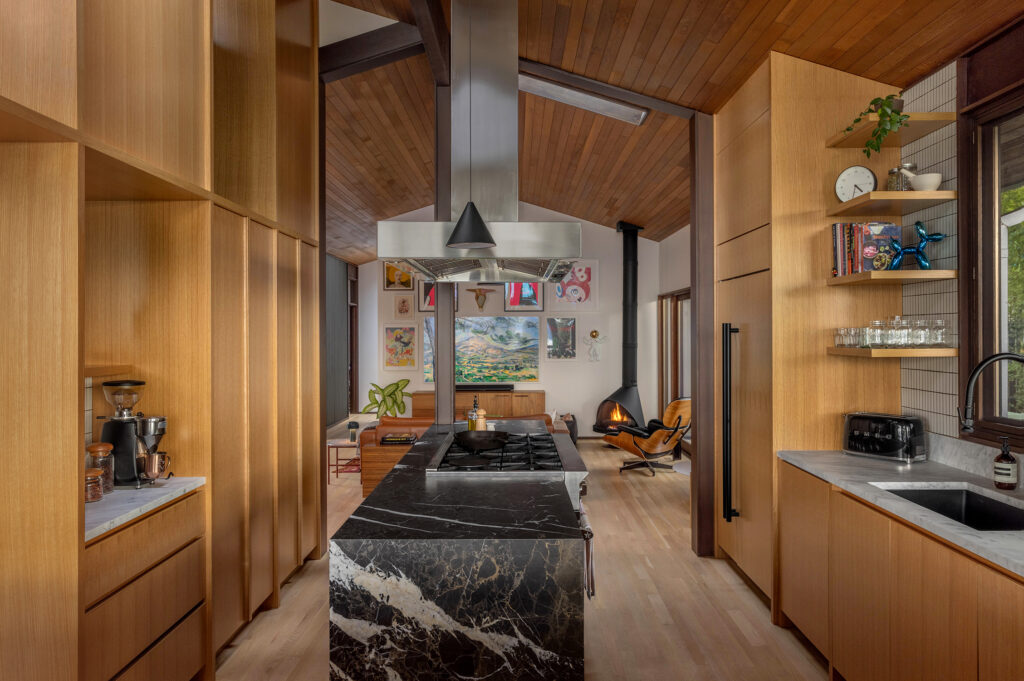 Kitchen in Seattle House by SHED