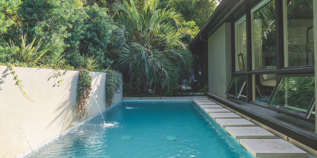 The pool and fountain at the La Jolla mid-century retreat.
