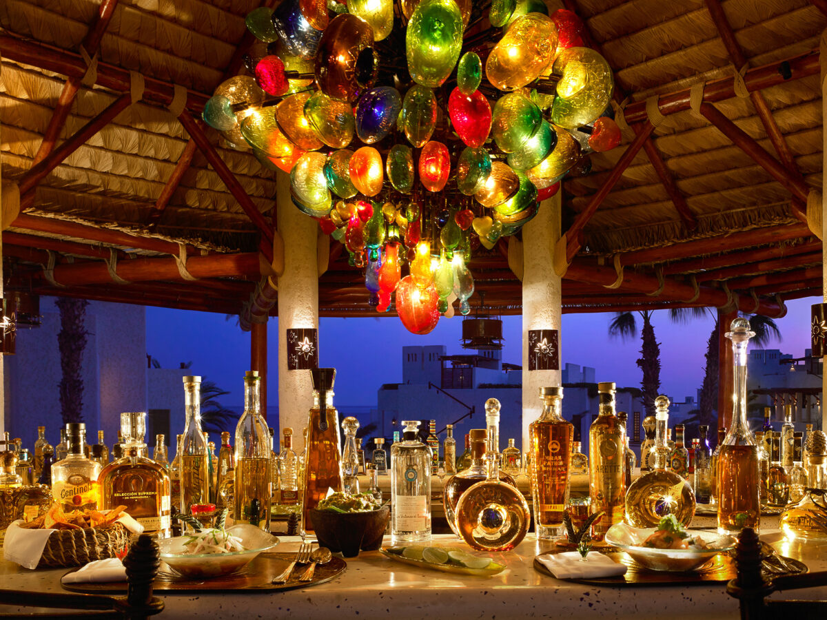 Las Ventanas al Paraiso Tequila & Ceviche Bar