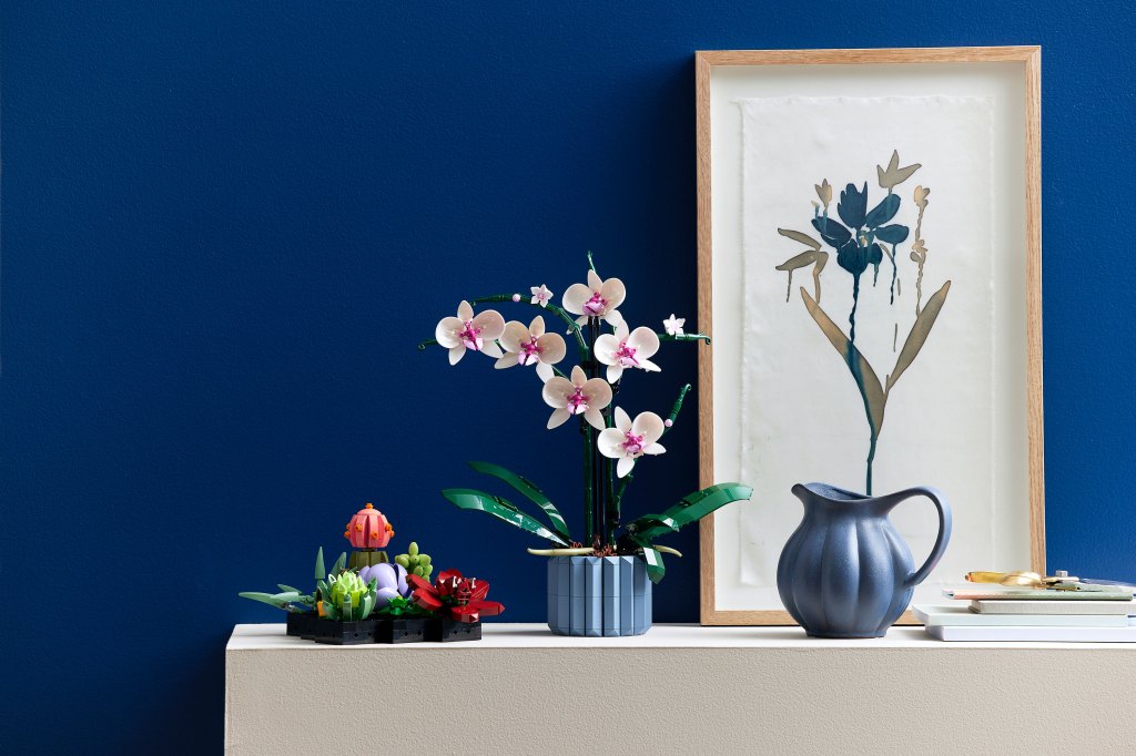 Lego Makes Succulents, Orchids, and Bonsai Trees—You Won’t Believe How Beautiful They Look