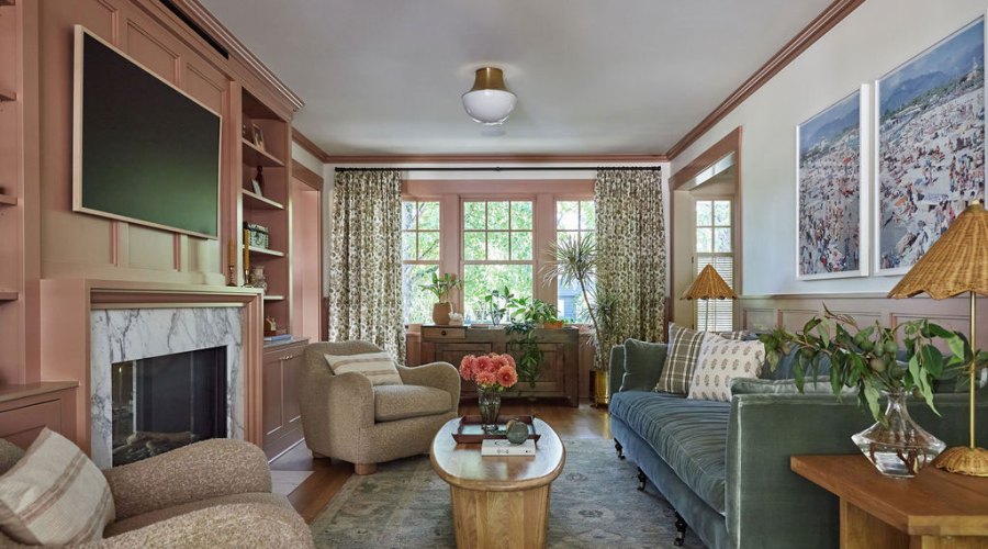 This 1915 Dutch Colonial in Seattle Strays Far Away from Tradition