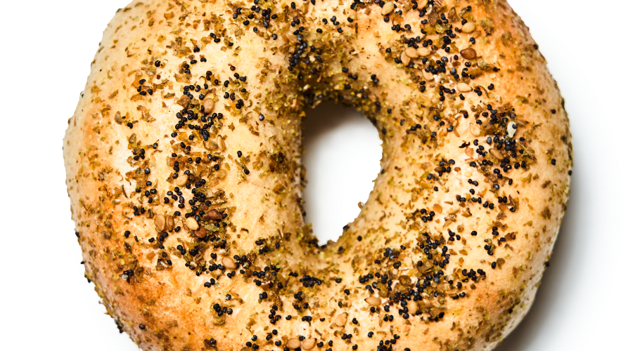 maurys-herby-zaatar-bagel