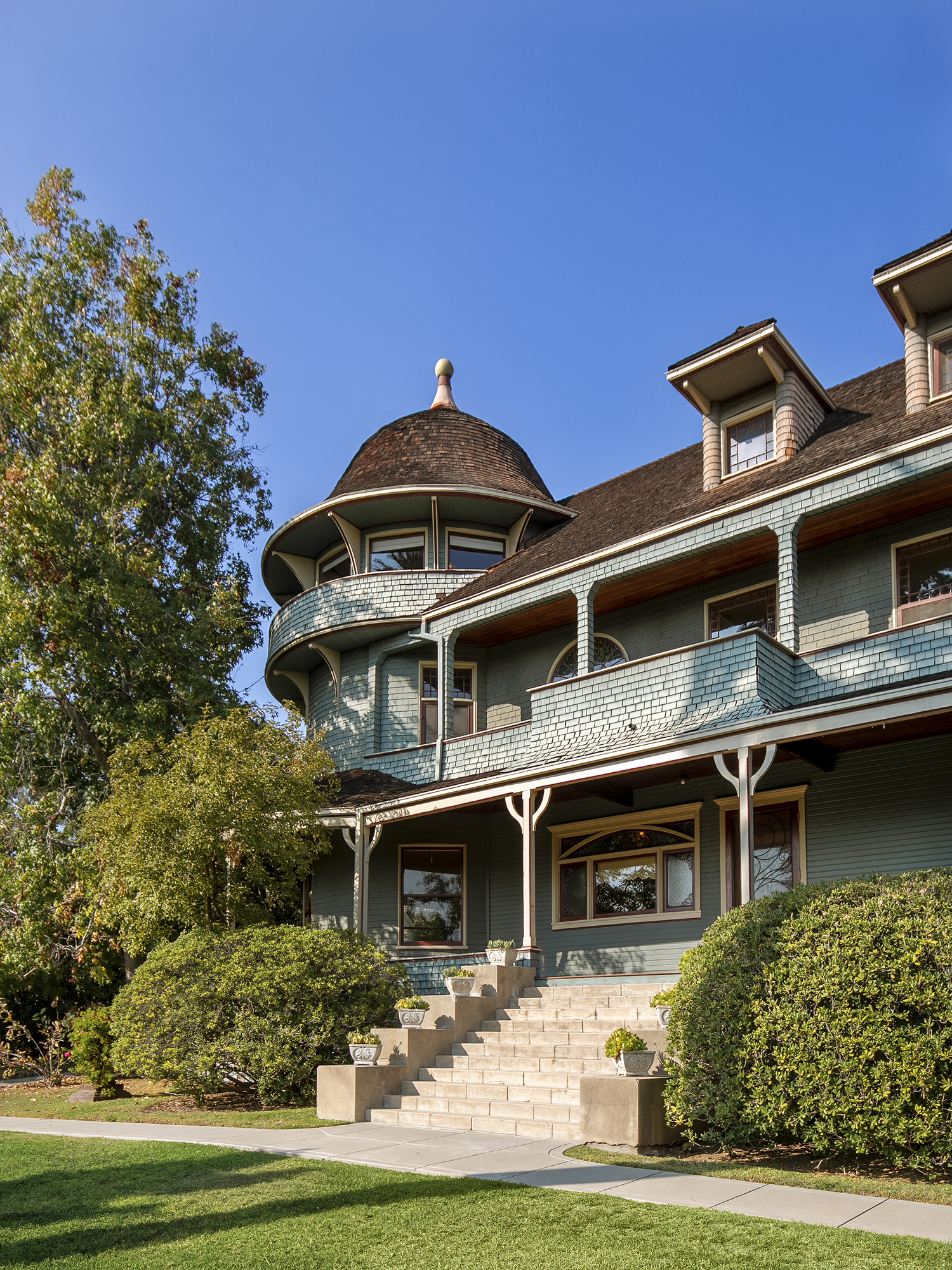 Andrew McNally House