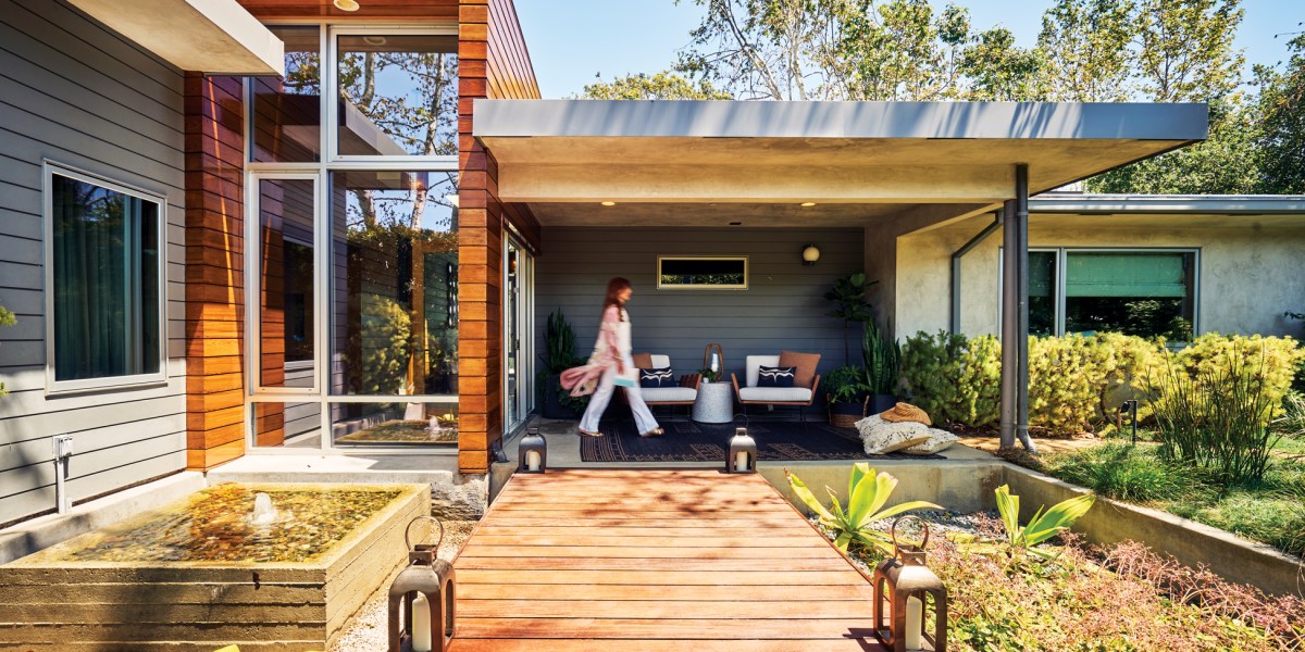 Mendel Modern Home Exterior