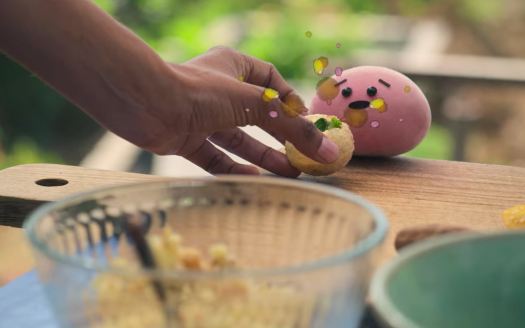 mochi-pani-puri-eating