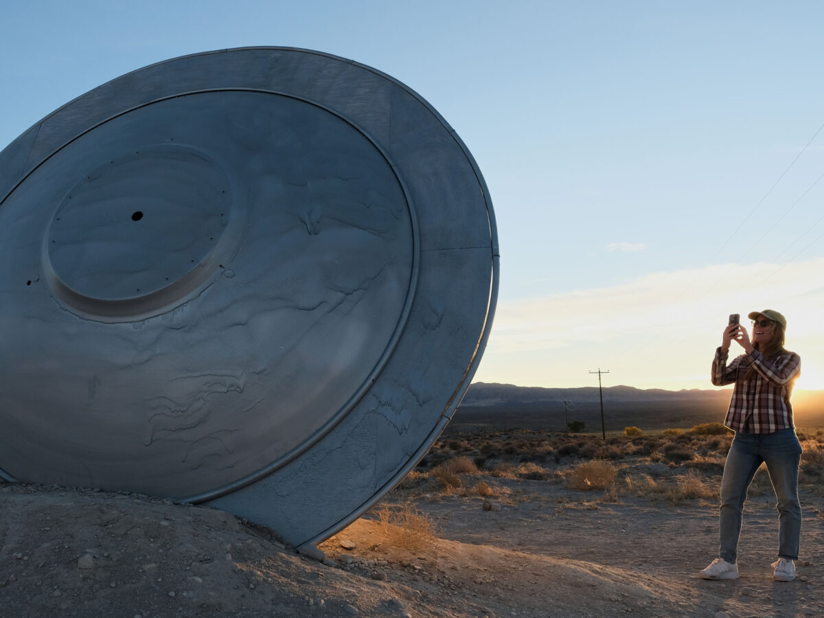 Extraterrestrial Highway Saucer