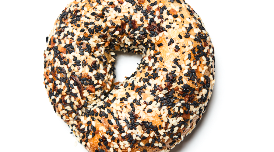 new-wave-markets-nutty-black-and-white-sesame-bagel