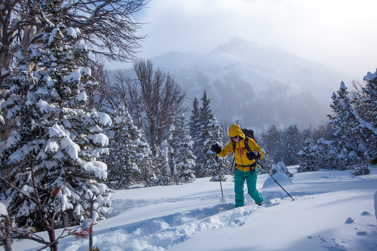An Avalanche Expert Shares His Winter Survival Tips