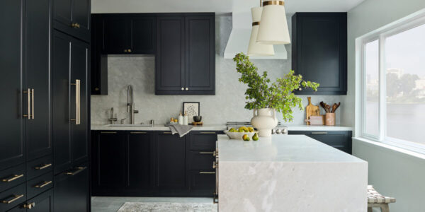 A Bad Layout Was Ruining This Oakland Kitchen—Here’s How a Designer Saved It