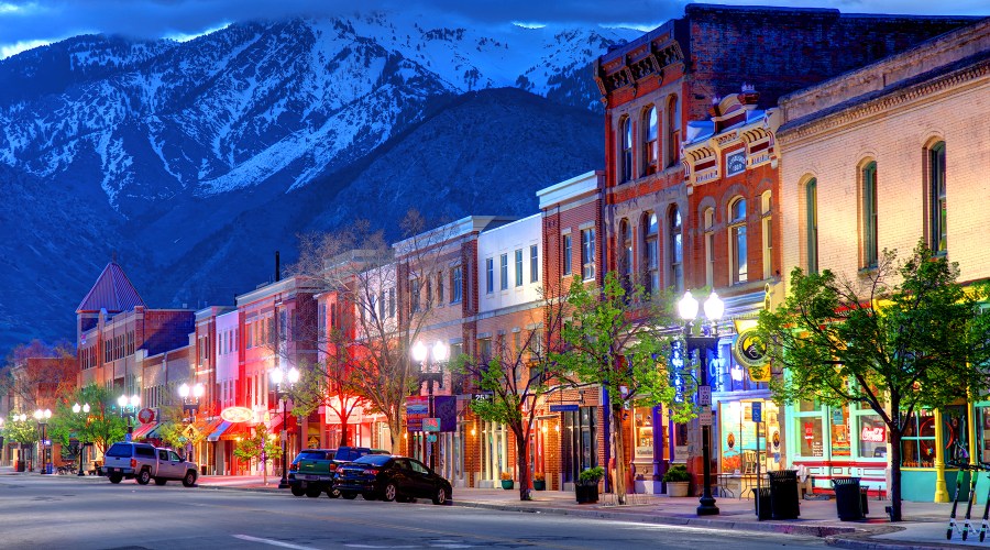 You’ll Get the Biggest Tax Refund If You Live In This State (Hint: It’s in the West!)