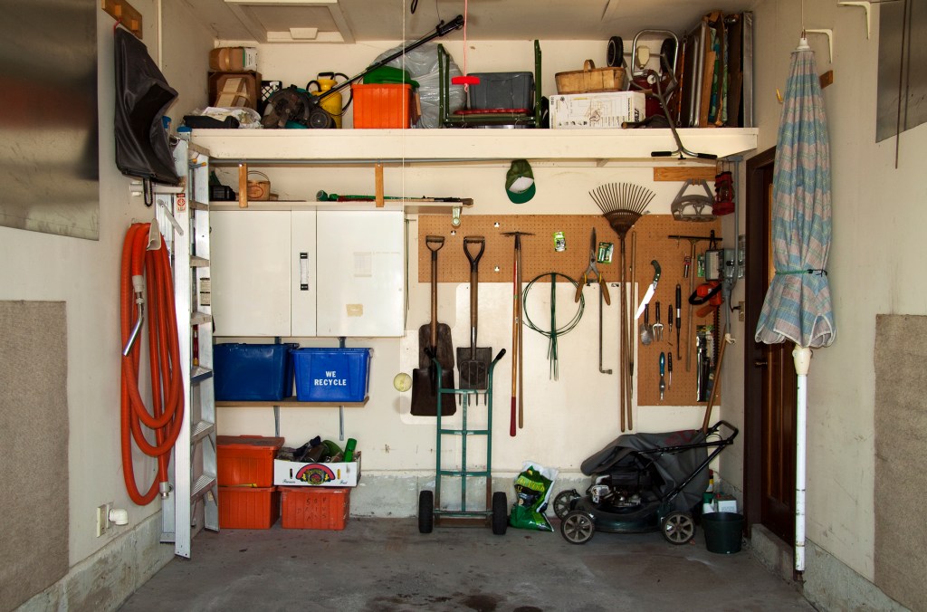 8 Practical Steps to Help You Finally Complete That Garage Purge