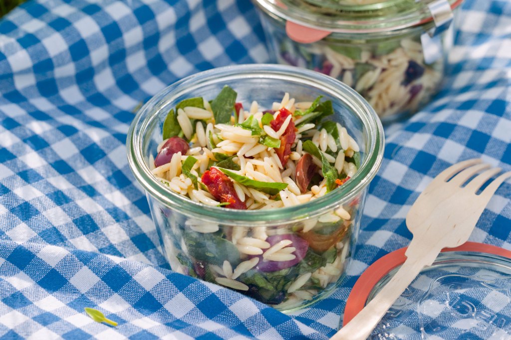 Spinach and Orzo Salad